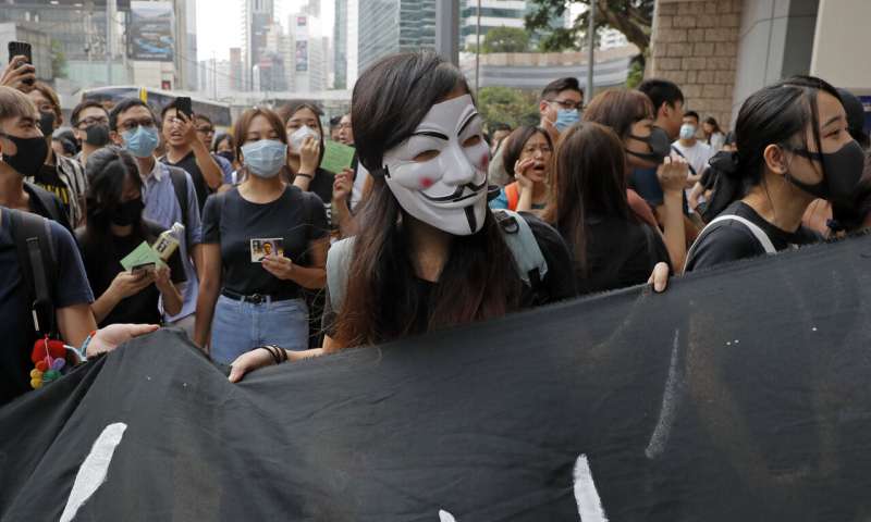 China criticizes Apple for app that tracks Hong Kong police