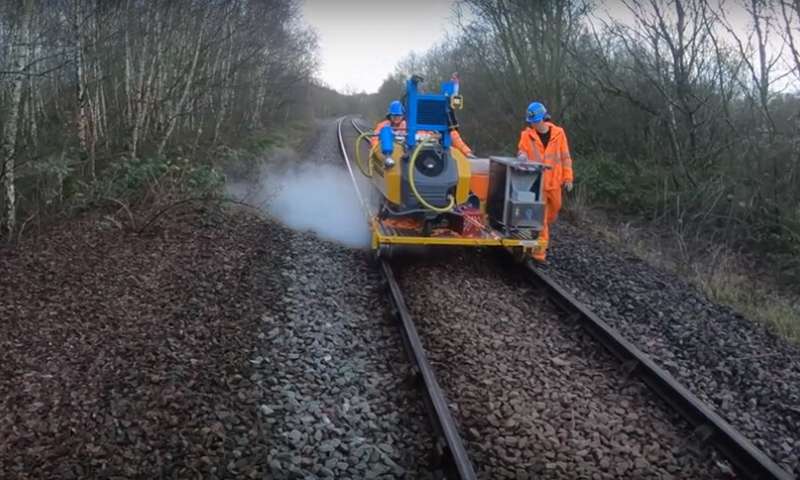 Dry ice could prevent rail delays caused by ‘leaves on the line’